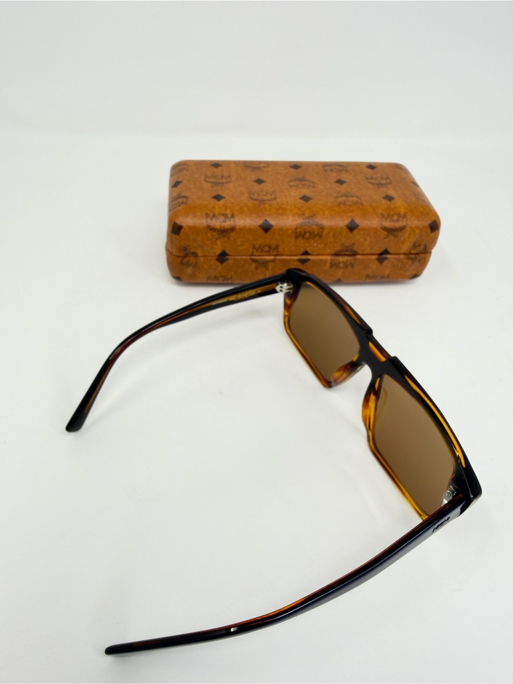 MCM Two-Tone Rectangular Sunglasses - Tortoise & Navy - Picture 9 of 11